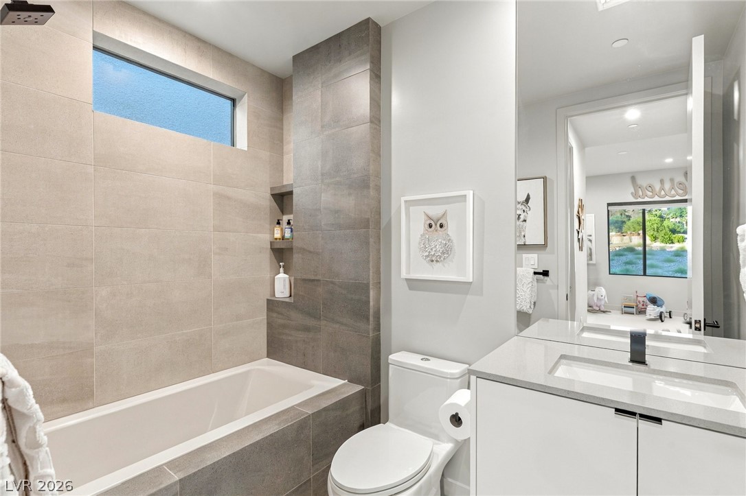 18 Heron Harbour Drive Property Photo 32