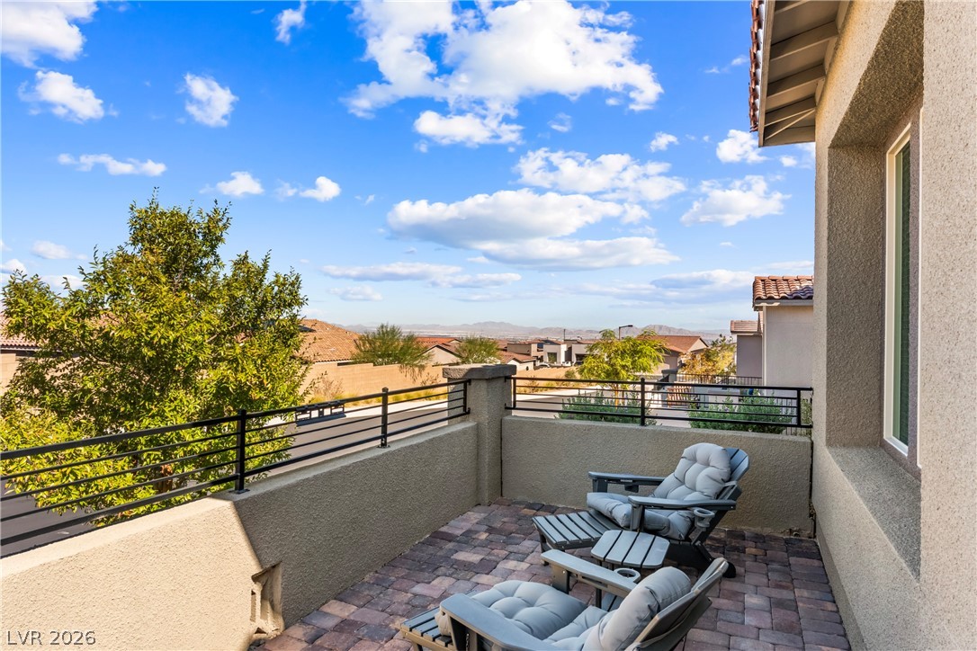 11617 Falcon Gorge Avenue Property Photo 6