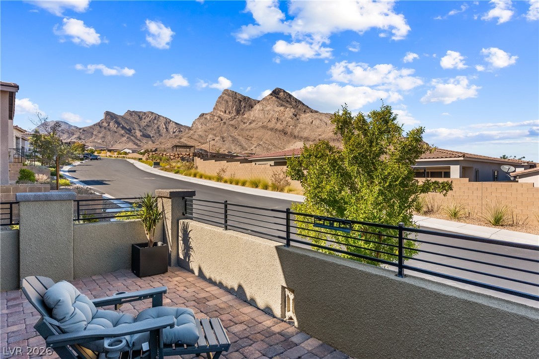 11617 Falcon Gorge Avenue Property Photo 9