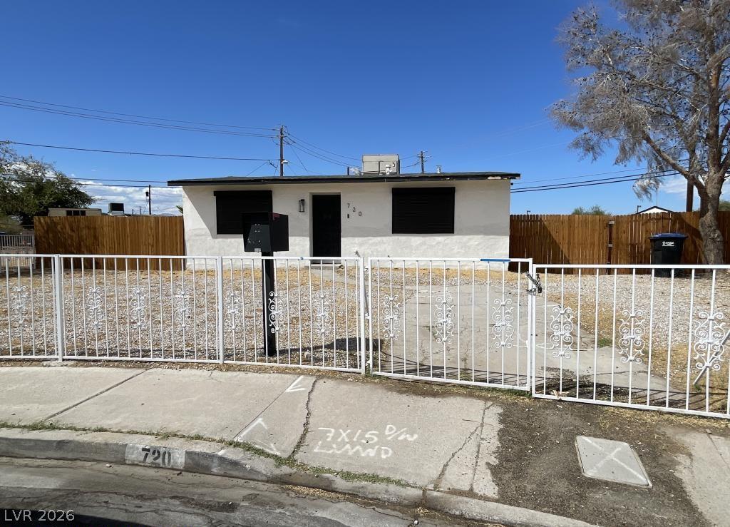 720 Kasper Avenue Property Photo 1