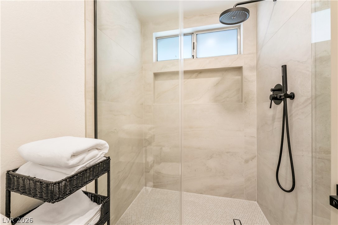 2824336 Property Photo 23