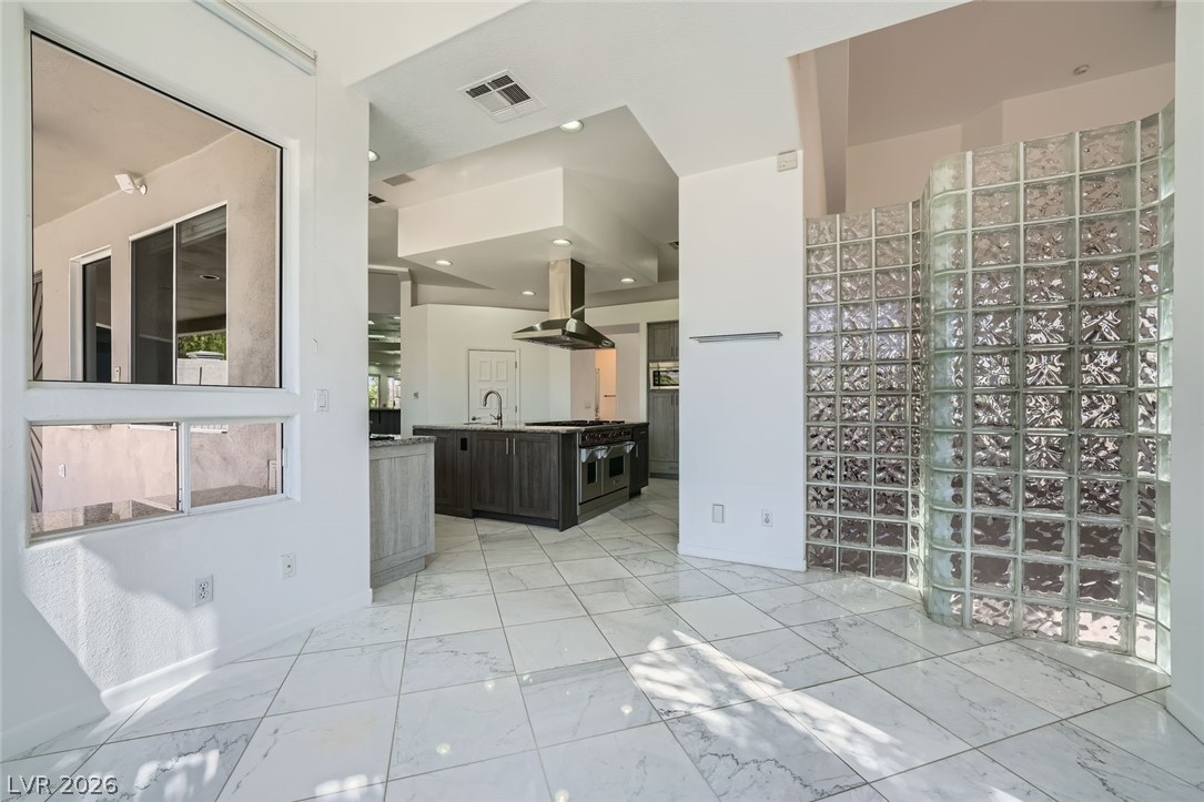7901 Obannon Drive Property Photo 13