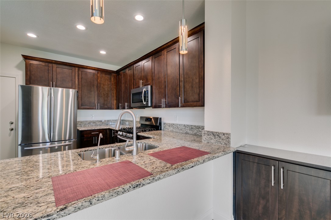 1662 Cloister Avenue Property Photo 25