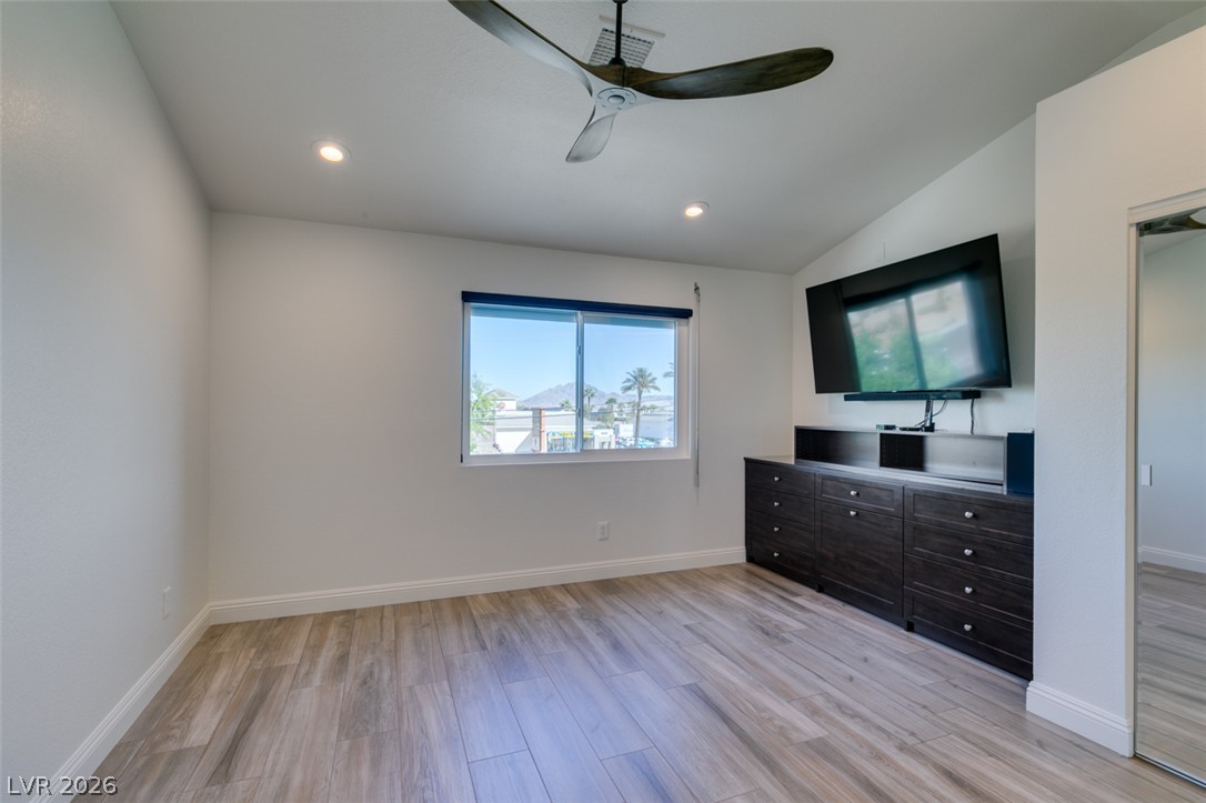 1662 Cloister Avenue Property Photo 38
