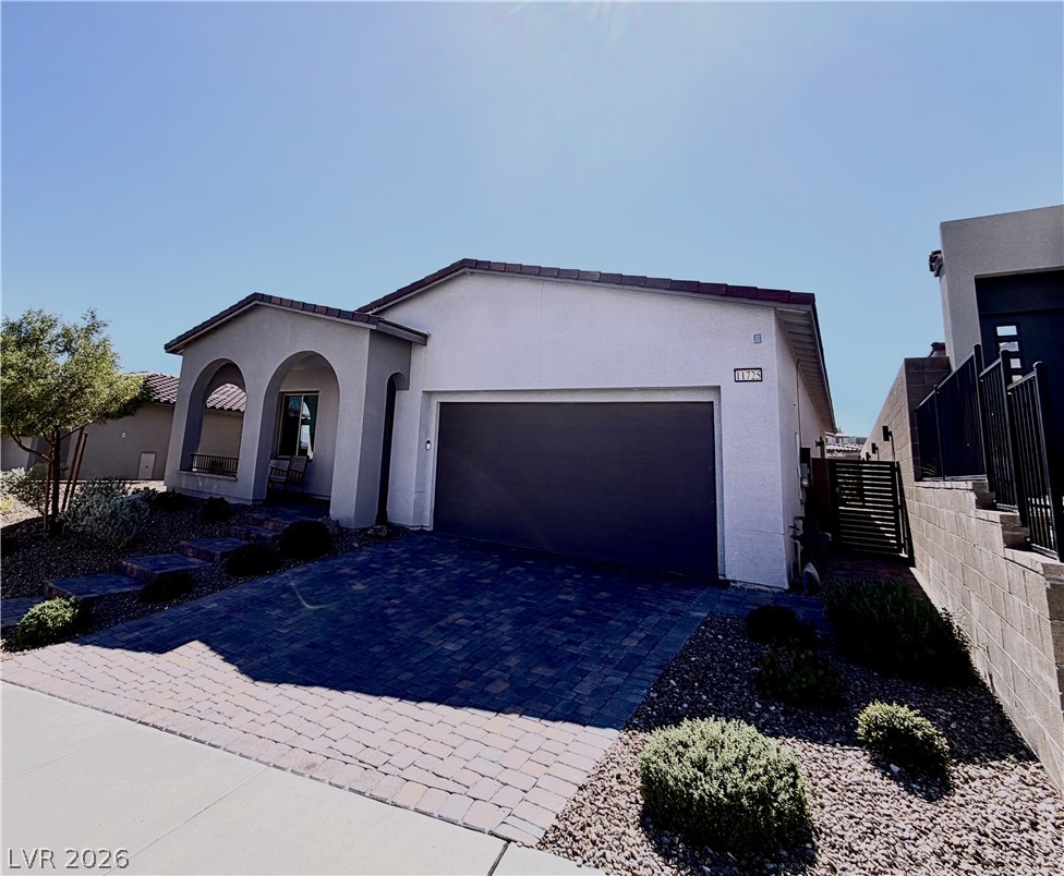 11725 Hatchling Avenue Property Photo 2