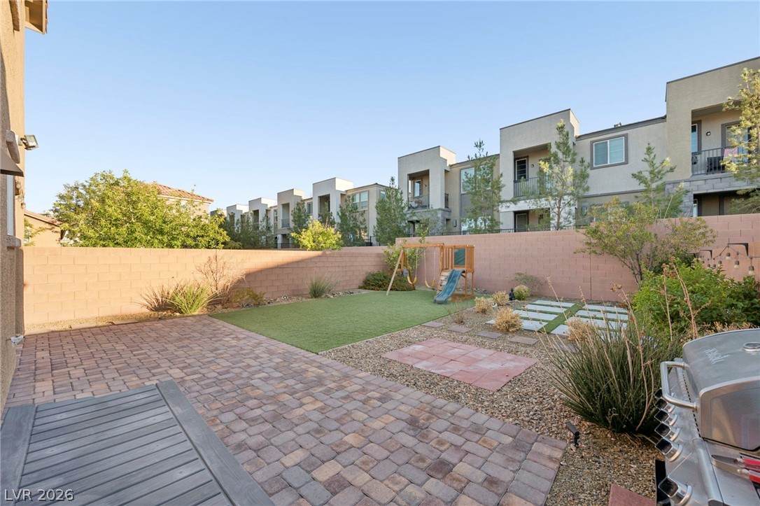 8033 Literature Court Property Photo 8