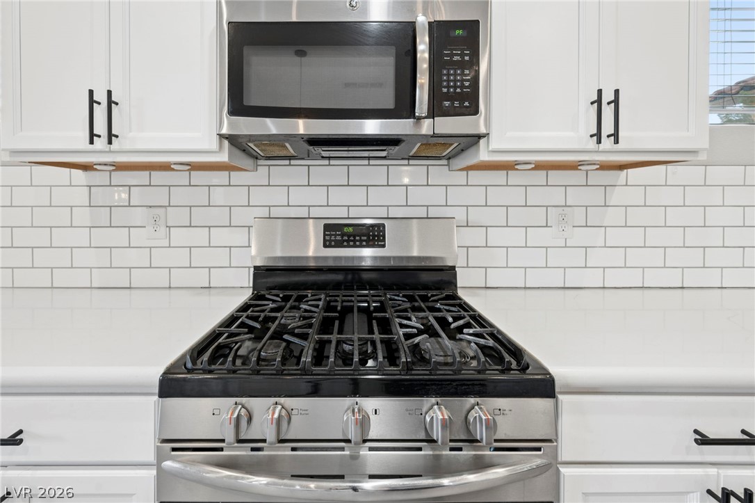 8033 Literature Court Property Photo 23