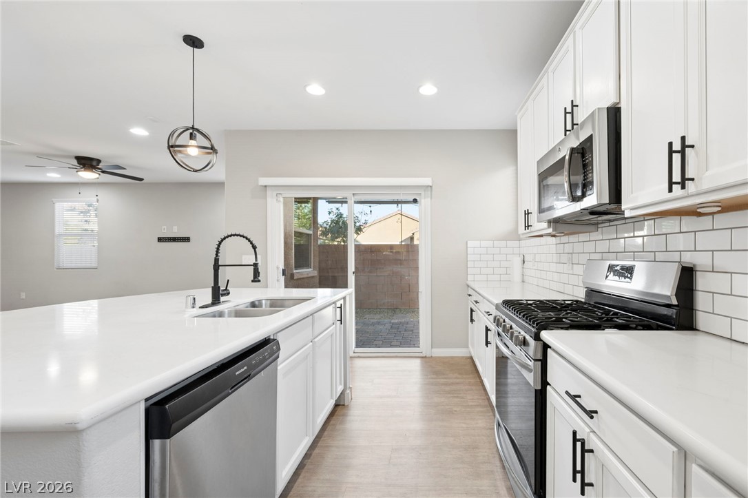 8033 Literature Court Property Photo 24
