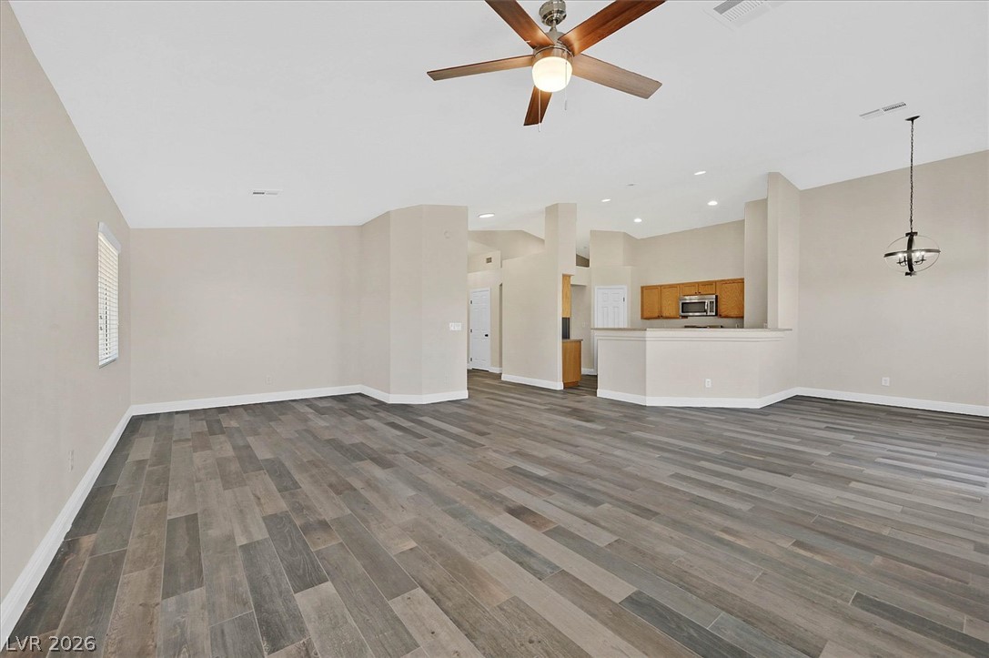 5224 Misty Foxglove Court Property Photo 14