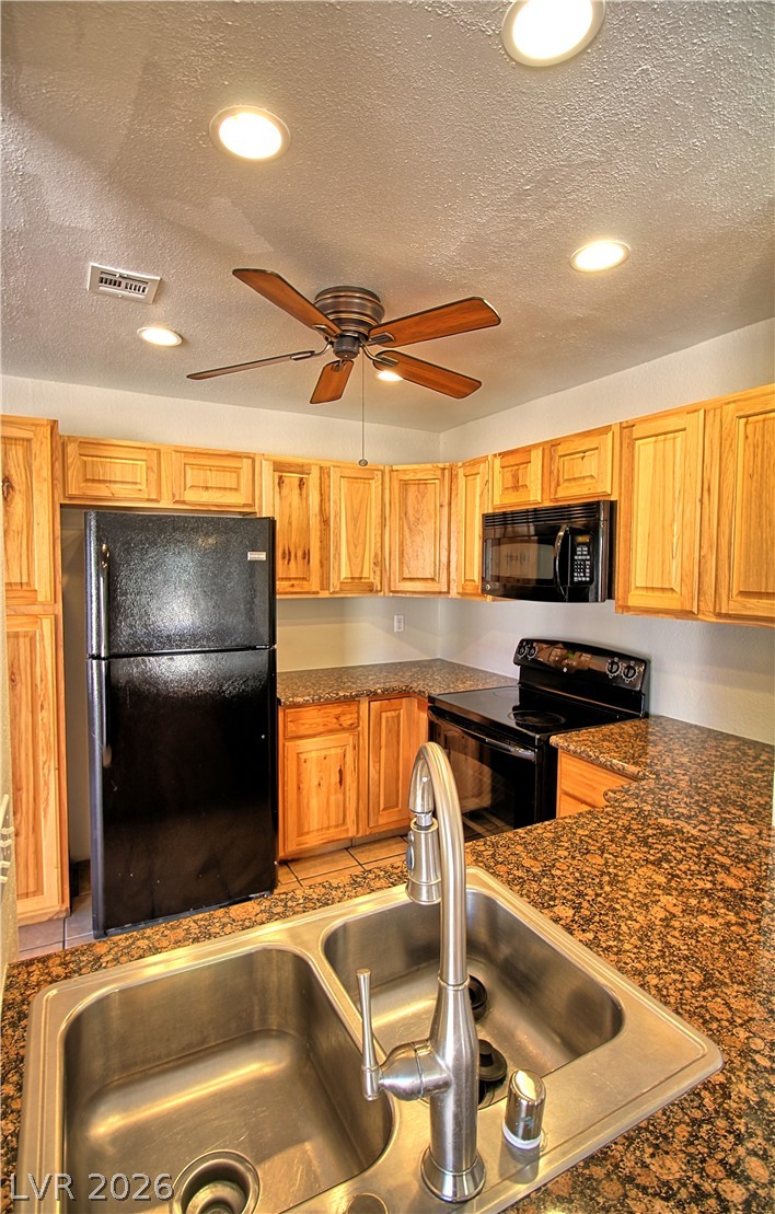 2349 Canfield Drive A Property Photo 5