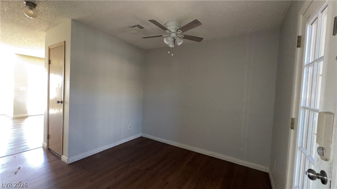 543 Kristin Lane Property Photo 12