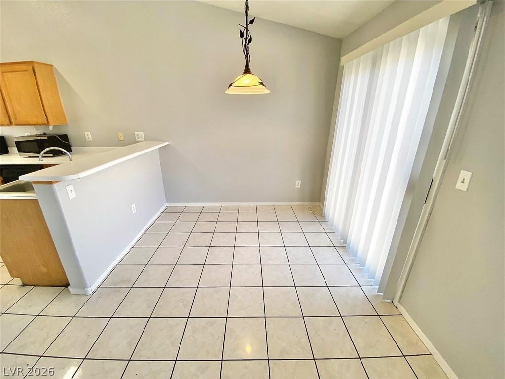3721 Nairobi Lane Property Photo 3