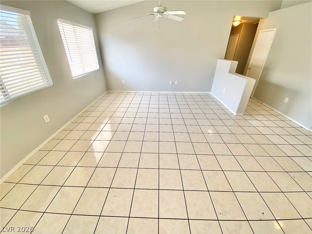 3721 Nairobi Lane Property Photo 4