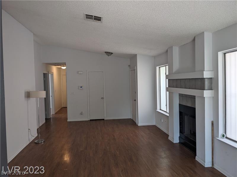 712 Brenner Way Property Photo 2