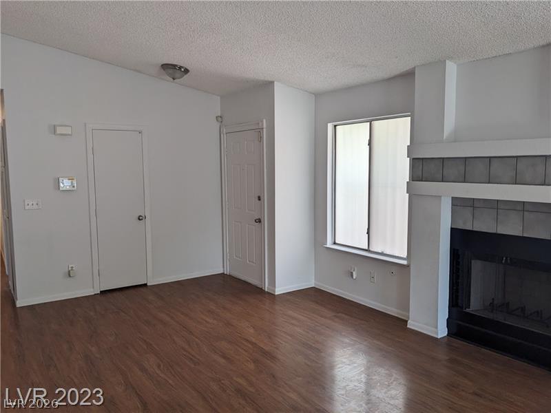 712 Brenner Way Property Photo 3