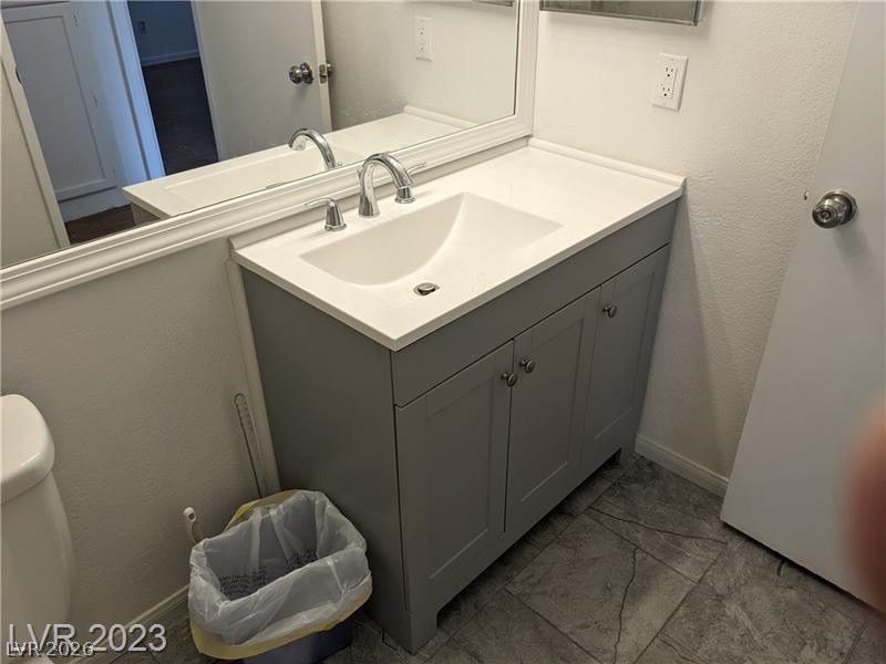 712 Brenner Way Property Photo 10
