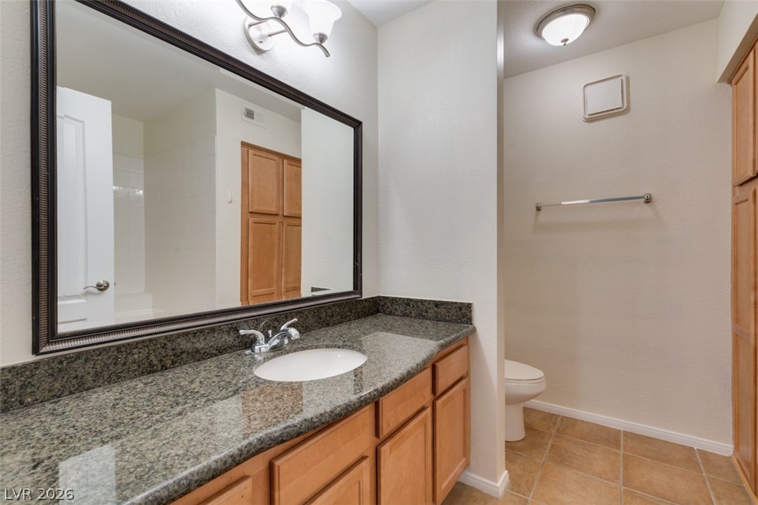 9325 West Desert Inn Road 113 Property Photo 30