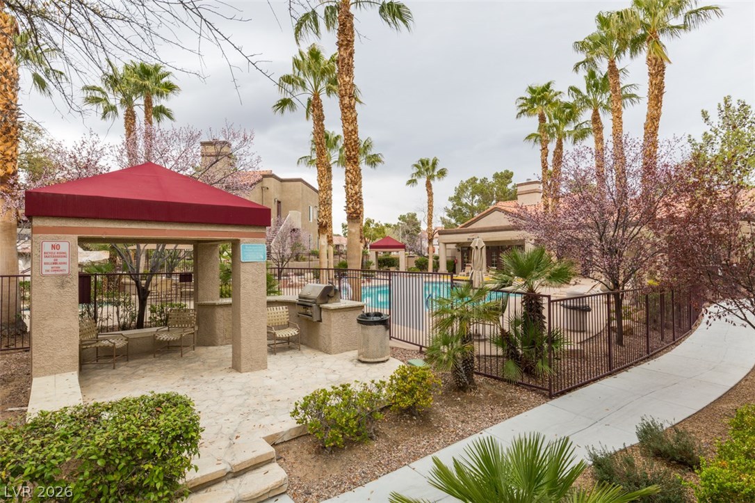 9325 West Desert Inn Road 113 Property Photo 33