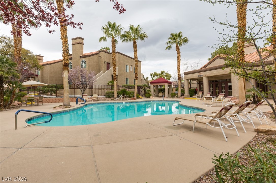 9325 West Desert Inn Road 113 Property Photo 34