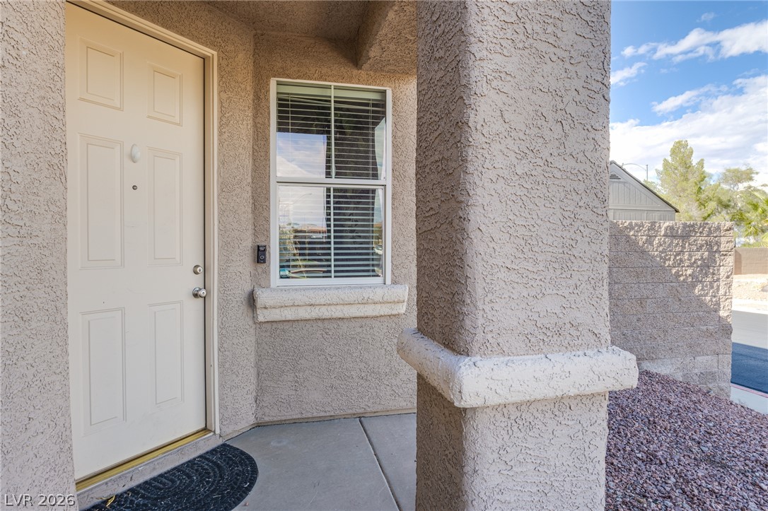 978 Colorado Creek Court Property Photo 4
