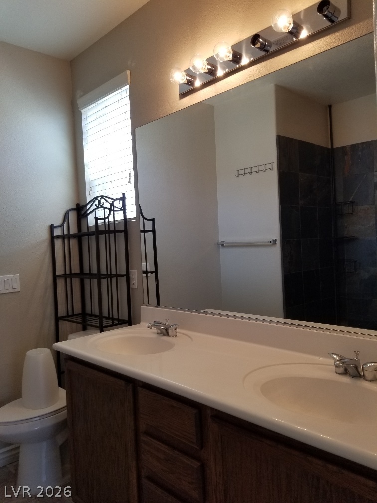 7592 Aspen Color Street Property Photo 10