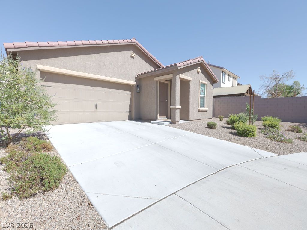 626 Abrazar Avenue Property Photo 1