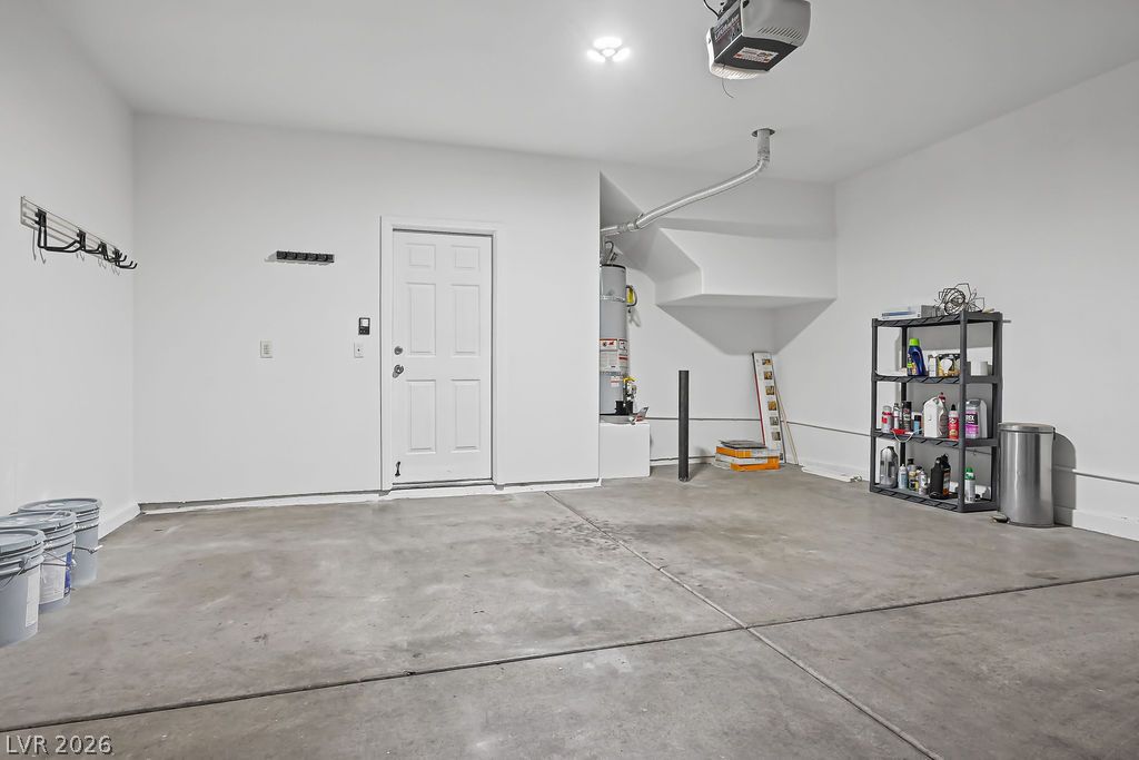 754 Solitude Point Avenue Property Photo 33