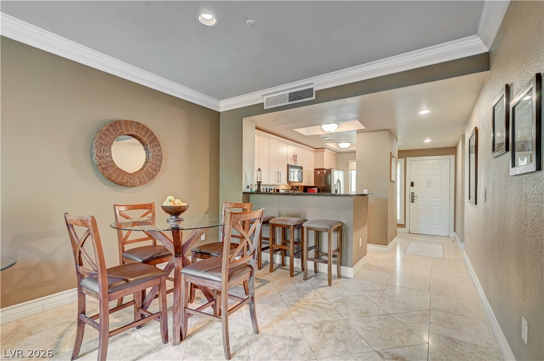230 East Flamingo Road 333 Property Photo 17