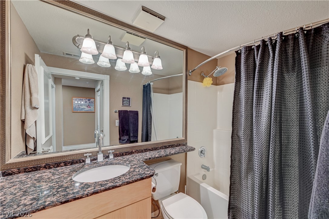 230 East Flamingo Road 333 Property Photo 33