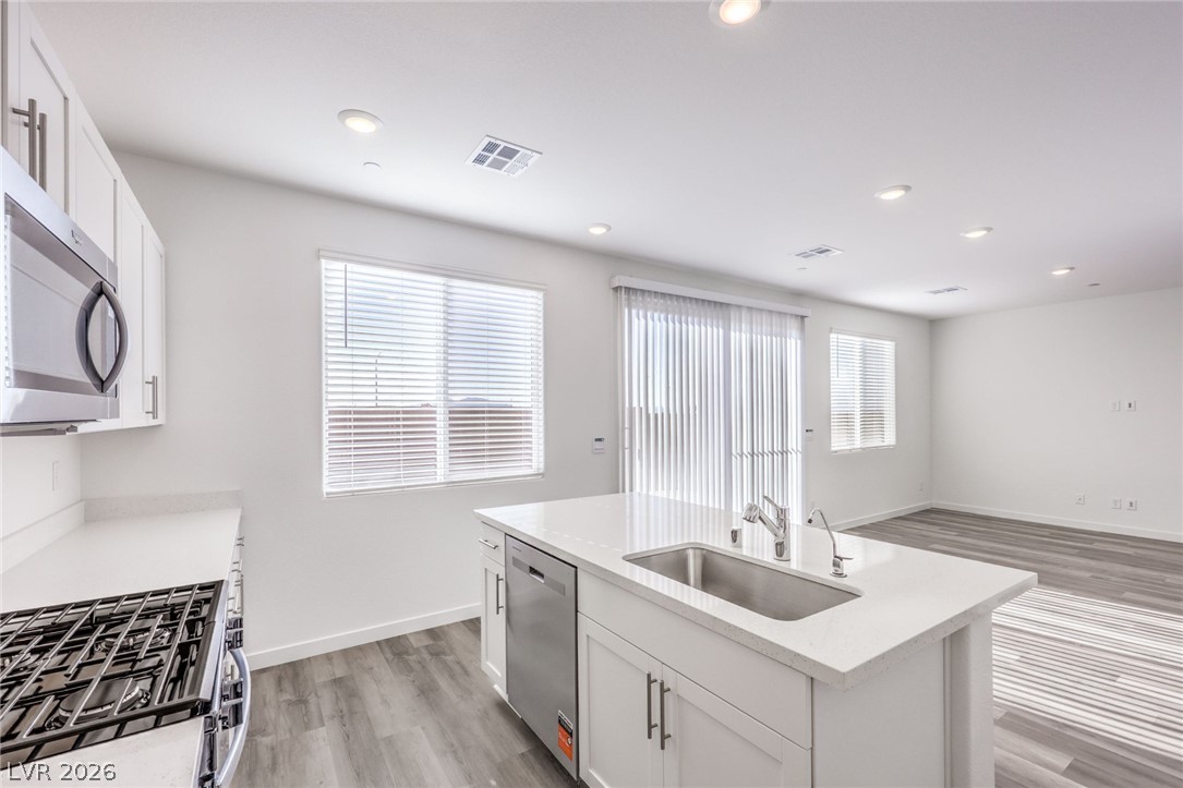 7339 Tanya Falls Street Property Photo 11