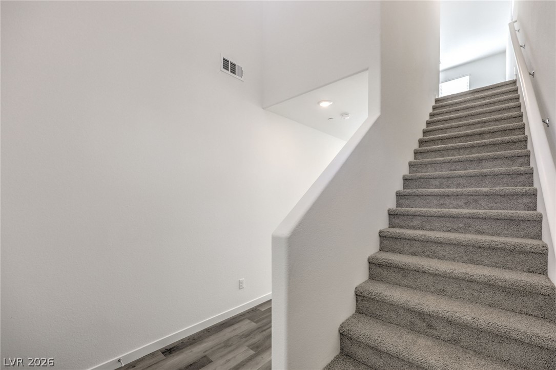 7339 Tanya Falls Street Property Photo 14