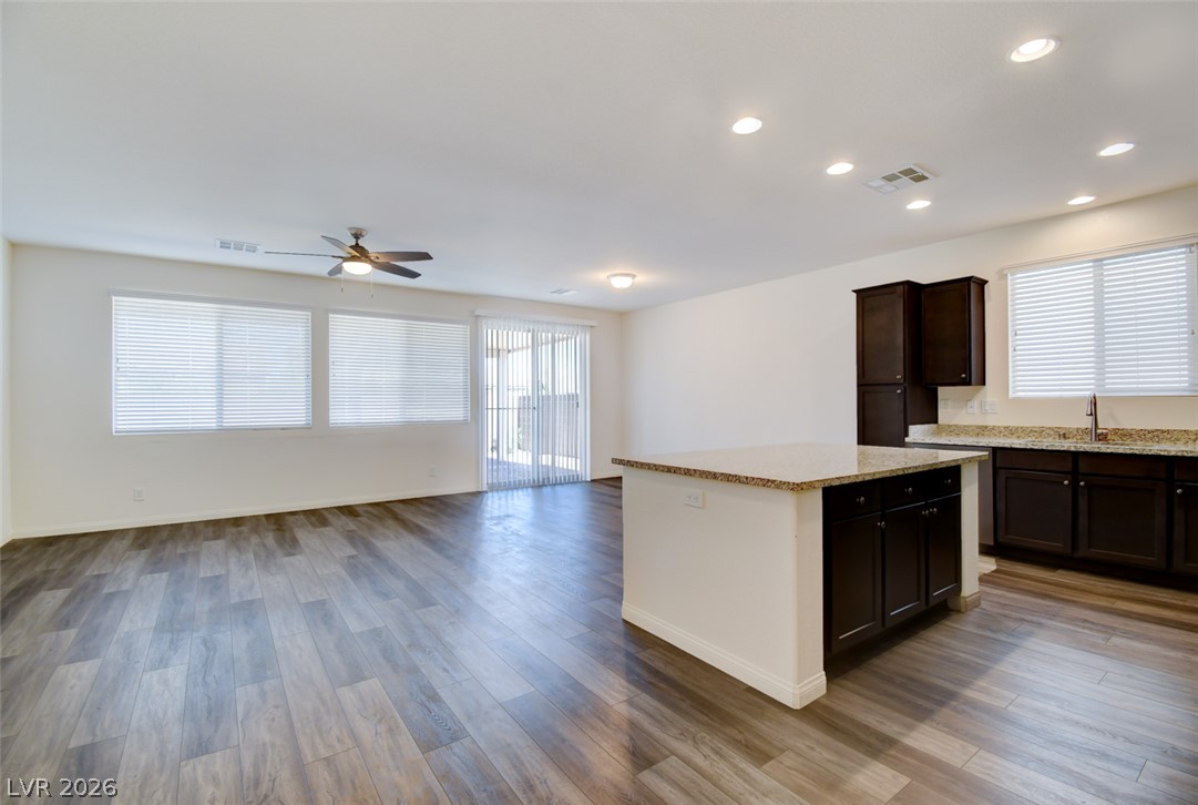 10764 Canary Blossom Avenue Property Photo 11