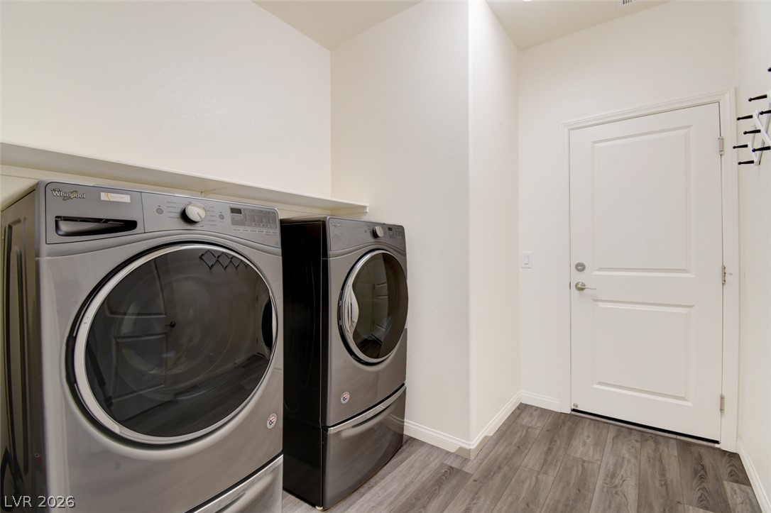 10764 Canary Blossom Avenue Property Photo 29