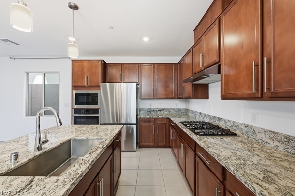16 Via Montoro Property Photo 4