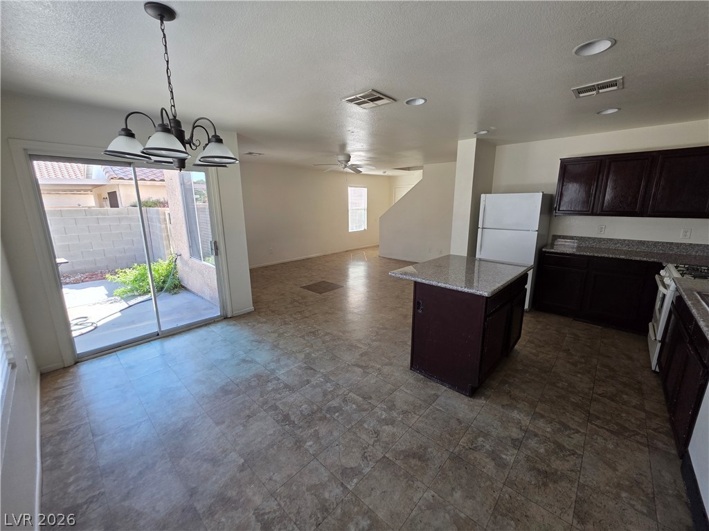 5742 Butterick Court Property Photo 3