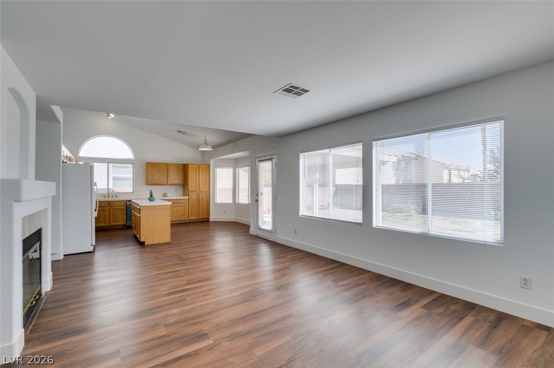 322 Solar Wind Street Property Photo 8