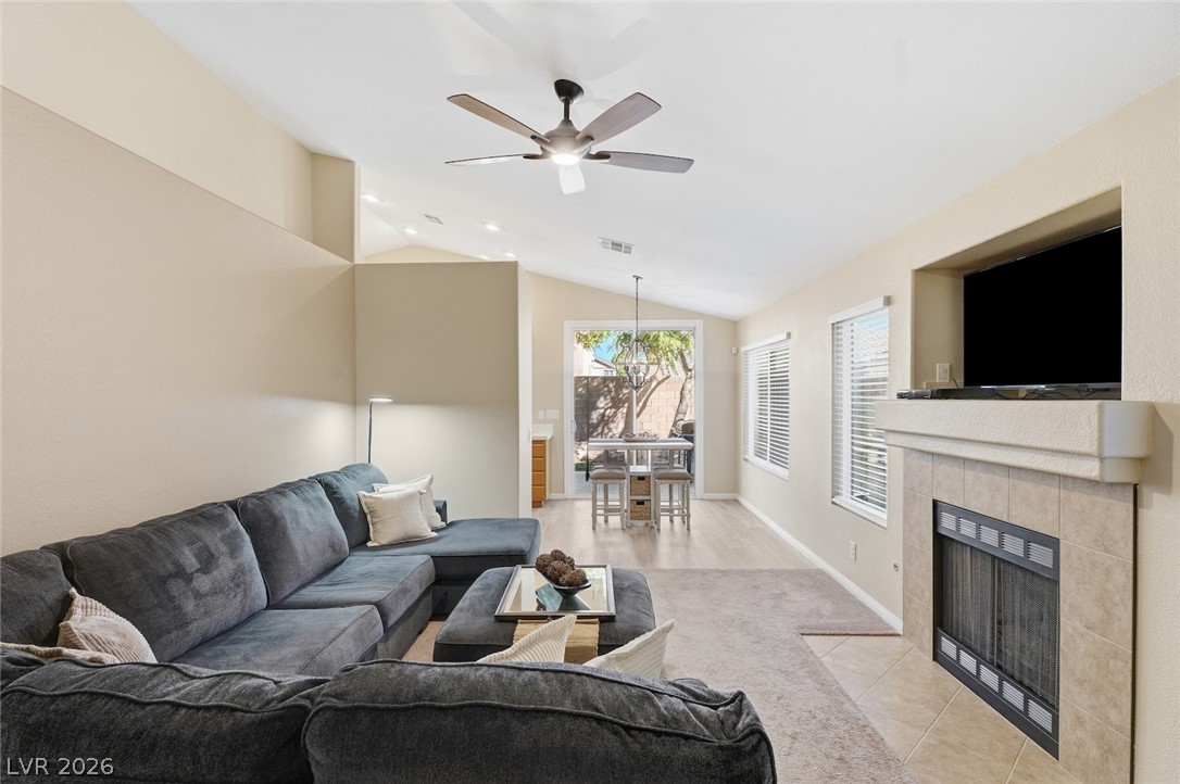 9624 Sterling Ridge Avenue Property Photo 4