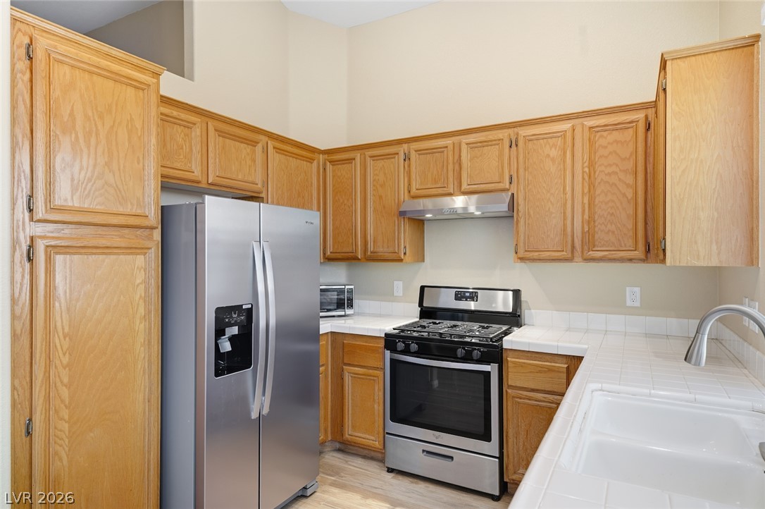 9624 Sterling Ridge Avenue Property Photo 10