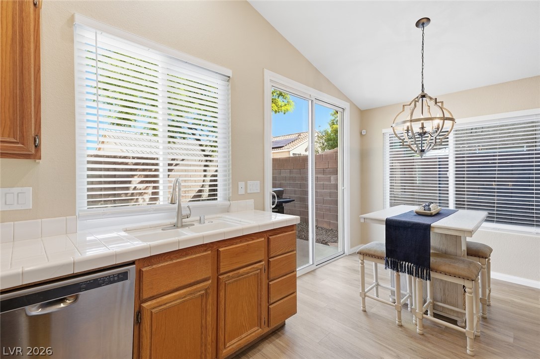 9624 Sterling Ridge Avenue Property Photo 13
