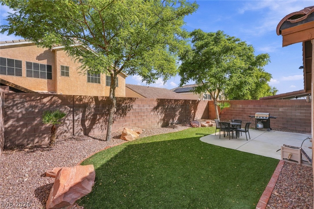 9624 Sterling Ridge Avenue Property Photo 25