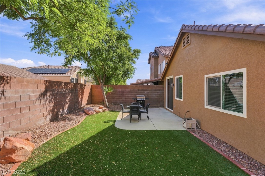 9624 Sterling Ridge Avenue Property Photo 27