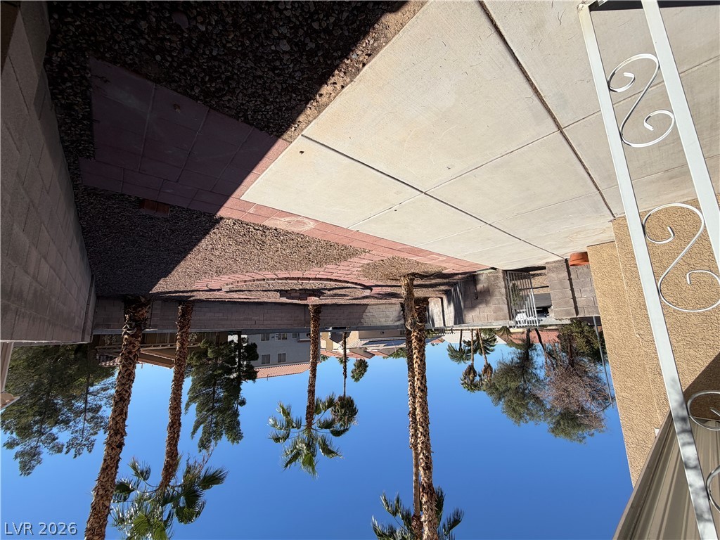 9115 Sparkling Star Street Property Photo 25