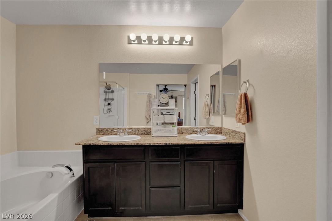 3924 Juanita May Avenue Property Photo 20