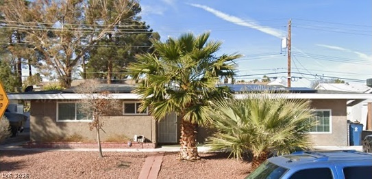 913 Pyramid Drive Property Photo 1