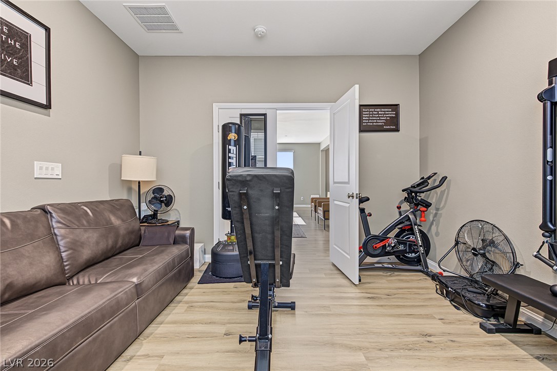 3501 Calentina Avenue Property Photo 19
