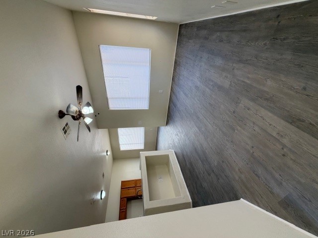 2506 Lady Elizabeth Court Property Photo 4