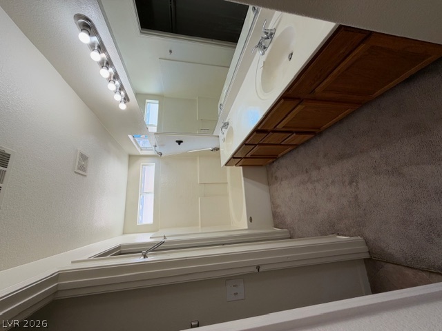 2506 Lady Elizabeth Court Property Photo 13