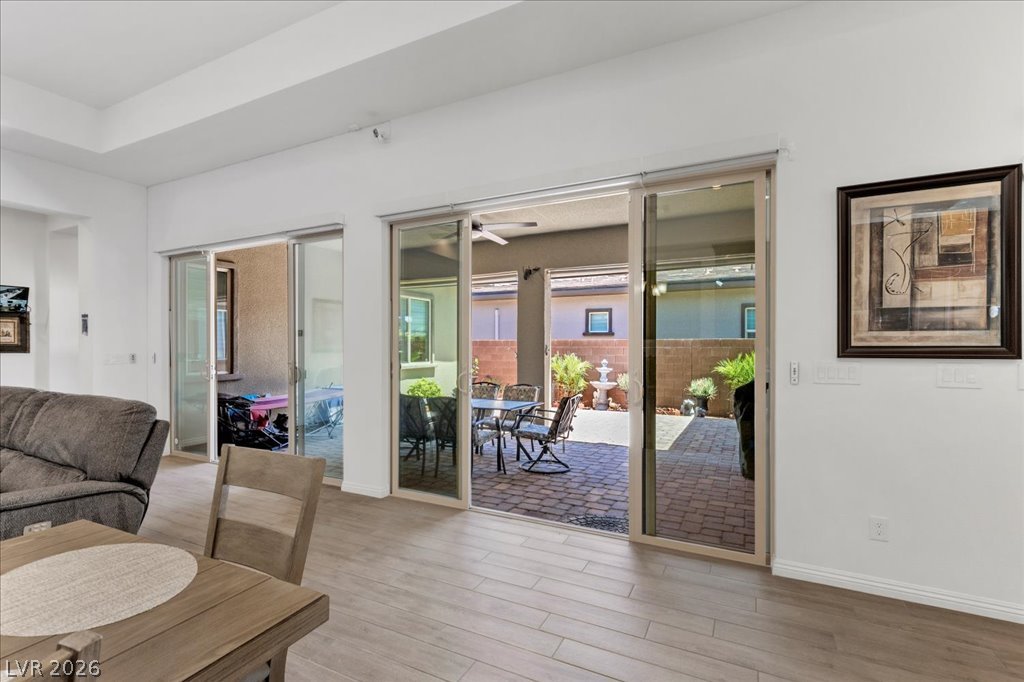 6722 Desert Crimson Street Property Photo 9