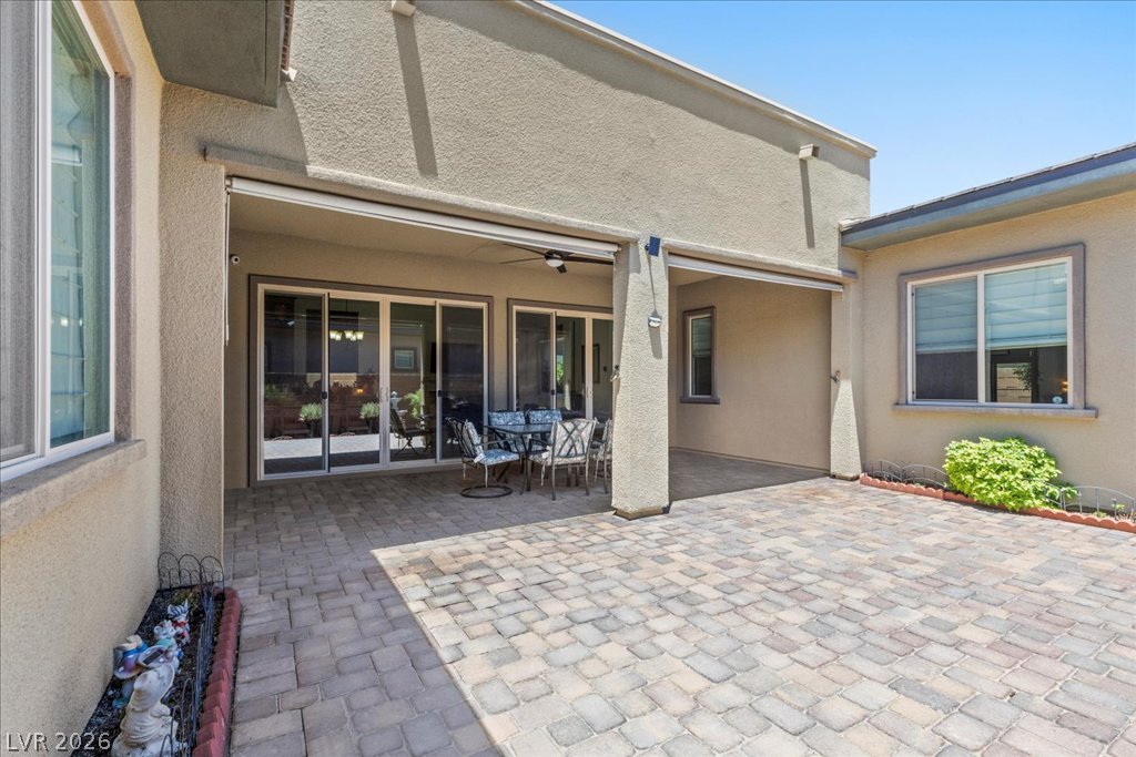 6722 Desert Crimson Street Property Photo 10