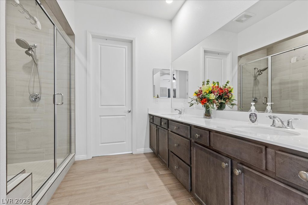 6722 Desert Crimson Street Property Photo 11